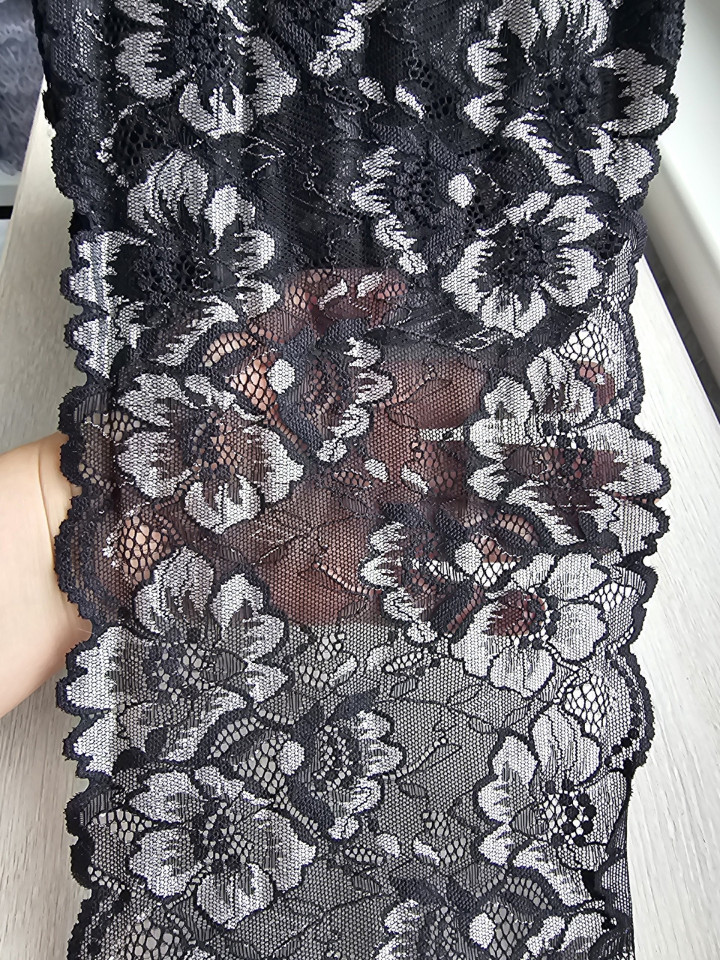 Эластичное кружево 15 цвет чёрный