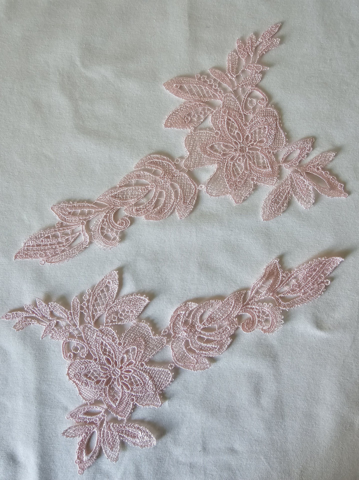 Патч (аппликация) АП22 пришивная левая