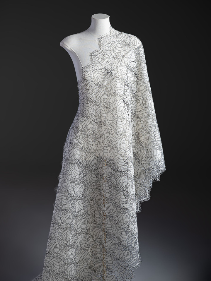 Кружево с ресничками шантильи Р429 (цена за купон 73см*280см) сумрачный белый