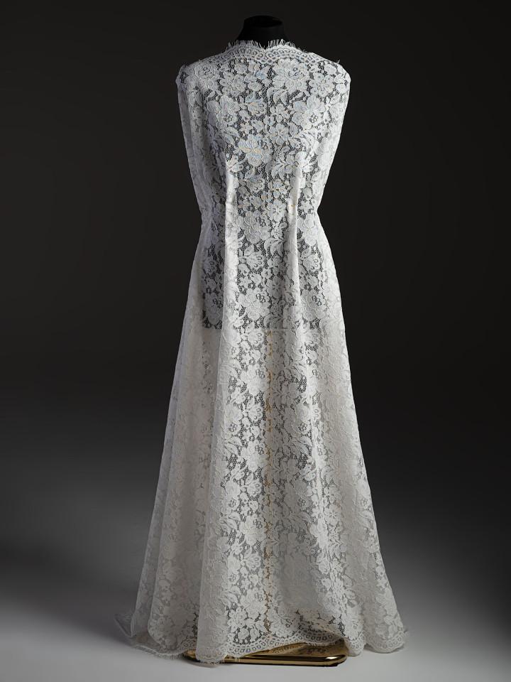 Кружево с ресничками шантильи Р432 (цена за купон 145см*150см) айвори