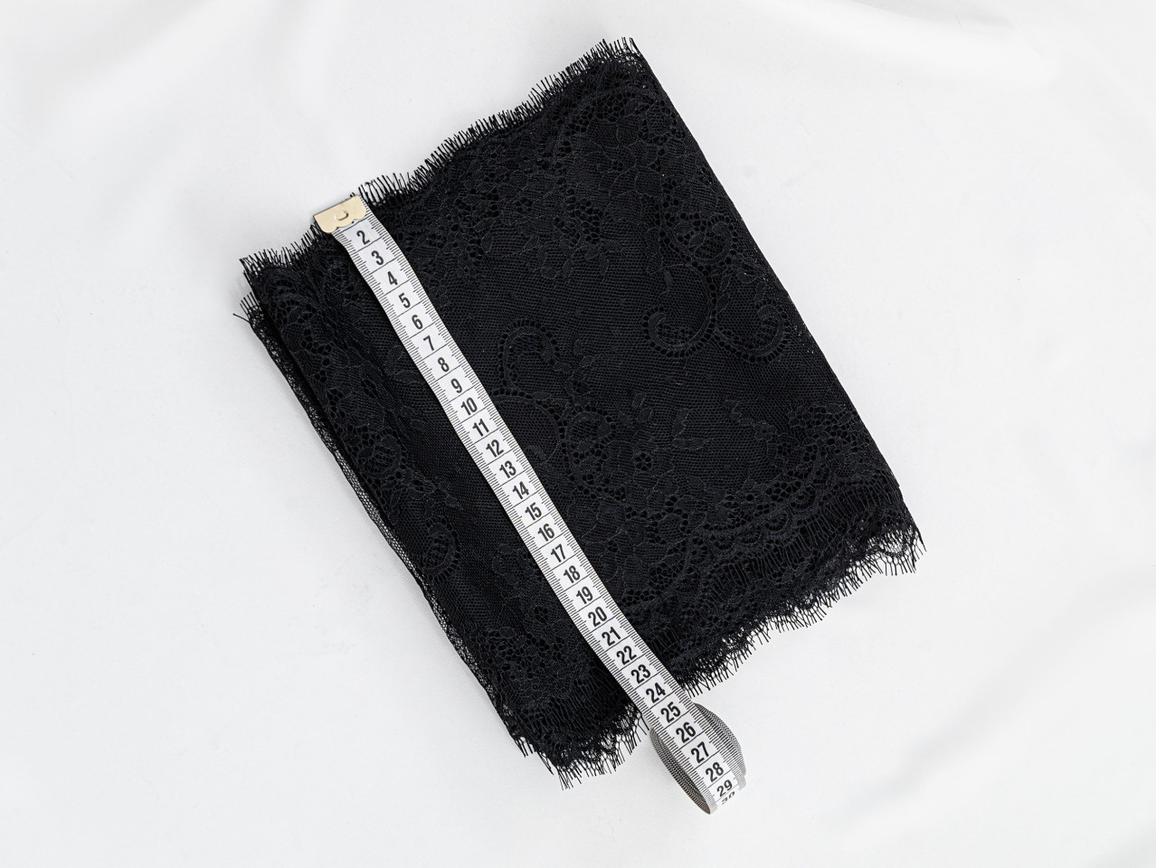 Кружево с ресничками шантильи Р420 (цена за купон 300см*21см) чёрный