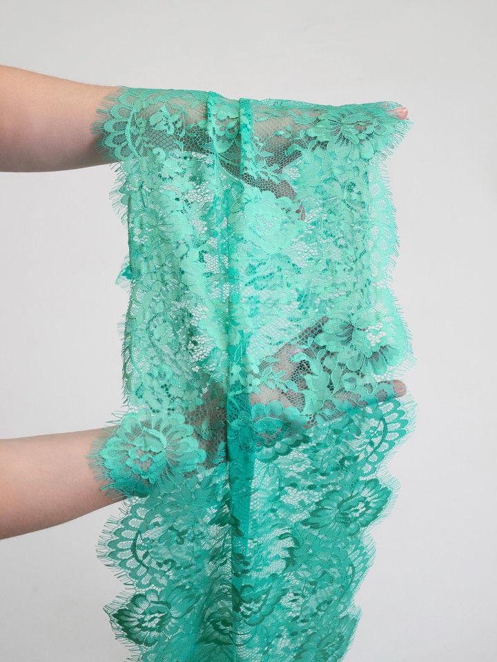 Кружево с ресничками Р417 (цена за купон 290см*31см)