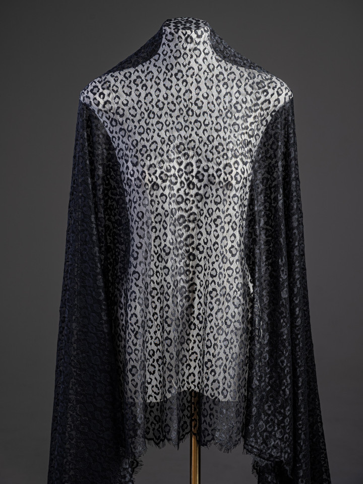 Отрезы Кружево с ресничками шантильи Р410 чёрный леопард