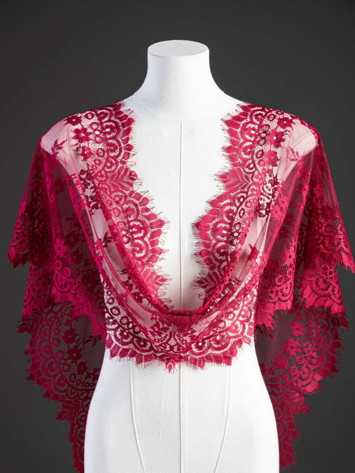 Кружево с ресничками Р411 (цена за купон 280см*30см)