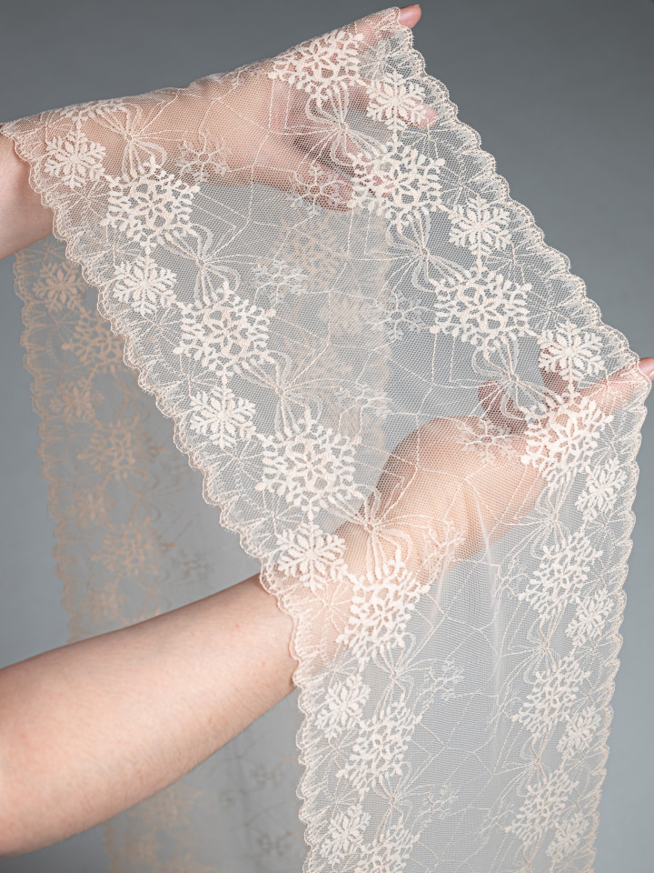 Эластичное кружево Э706п цвет бежевый