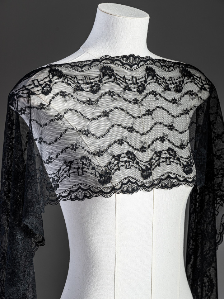 Эластичное кружево Э700п цвет чёрный