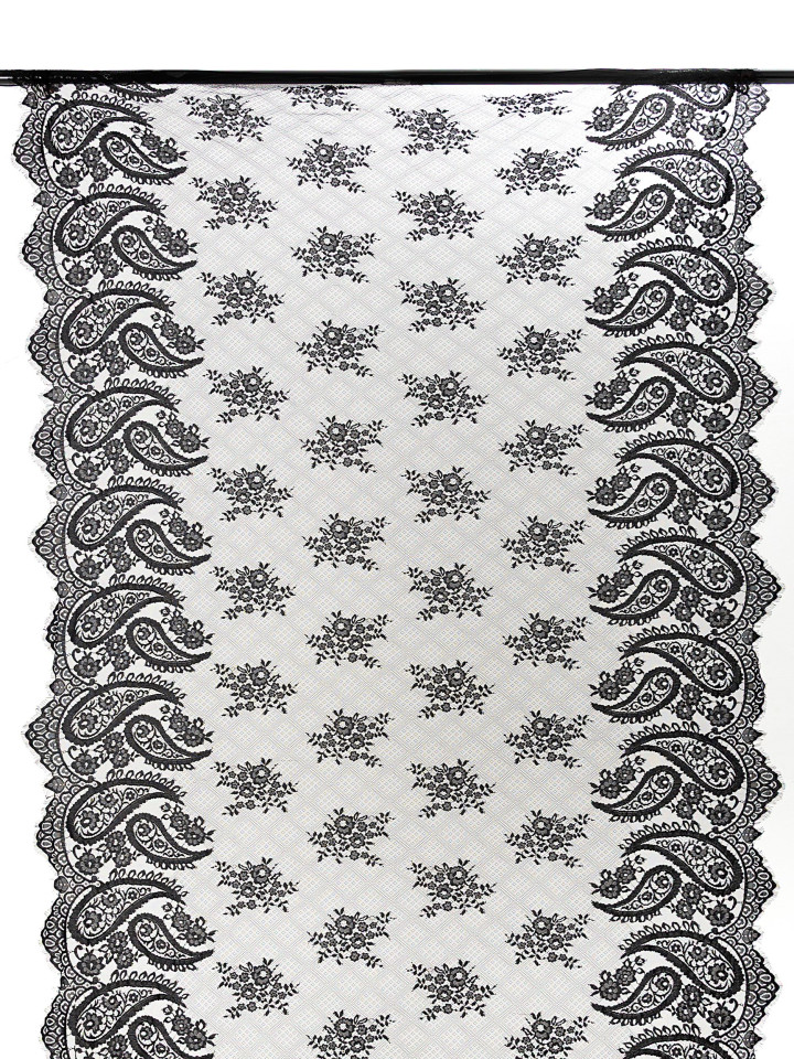 Кружево с ресничками шантильи Р423 (цена за купон 150см*290см) чёрный