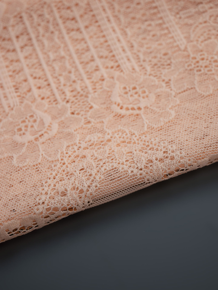 Кружево с ресничками шантильи Р426 (цена за купон 120см*170см) персиковый