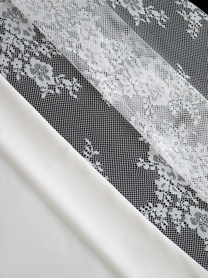 Кружево с ресничками шантильи Р433 (цена за купон 125см*150см) молочный