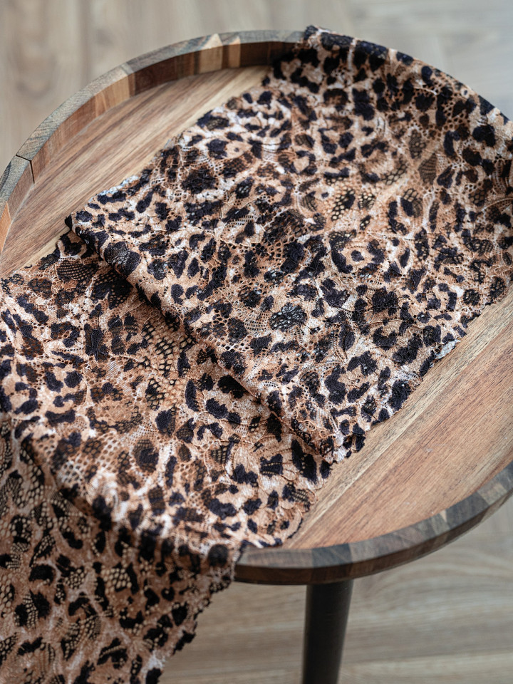 Эластичное кружево 693п леопард