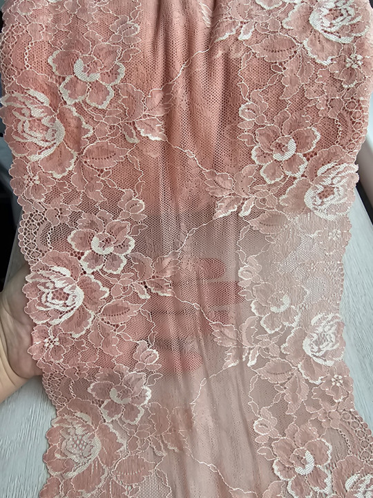 Эластичное кружево 14 цвет розово-коричневый