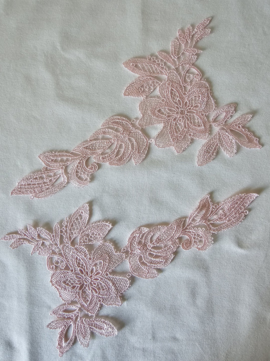 Патч (аппликация) АП22 пришивная левая