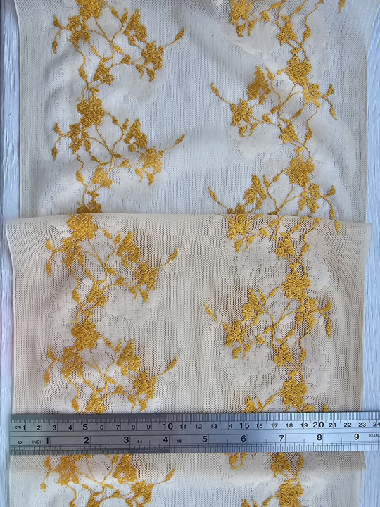 Эластичное кружево э555п светлый бежевый, горчичный