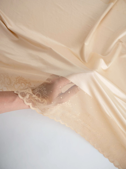 Микрофибра утяжка с кружевом Э726п плотная, тяжёлая, упругая