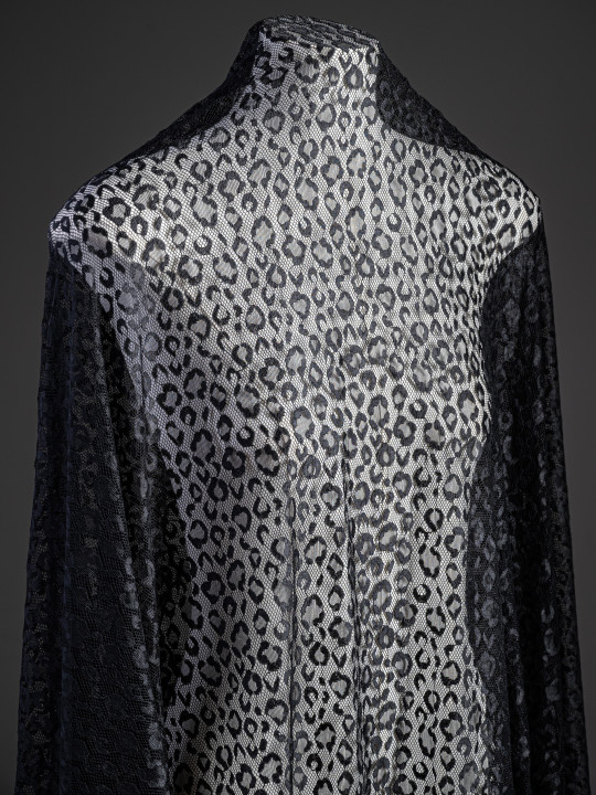 Отрезы Кружево с ресничками шантильи Р410 чёрный леопард