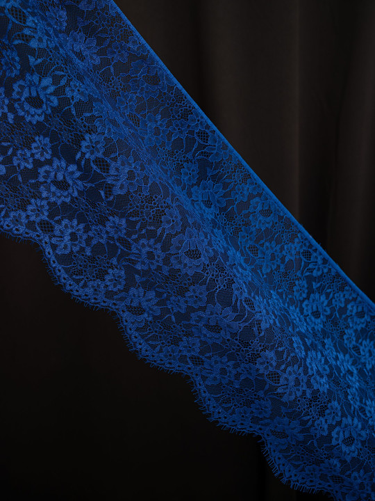 Кружево с ресничками шантильи Р427 (цена за купон 28см*270см) васильковый