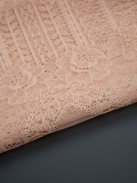 Кружево с ресничками шантильи Р426 (цена за купон 120см*170см) персиковый