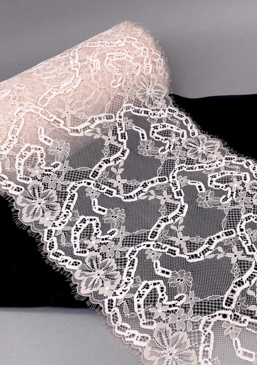 Эластичное кружево Э672п цвет телесно-розовый